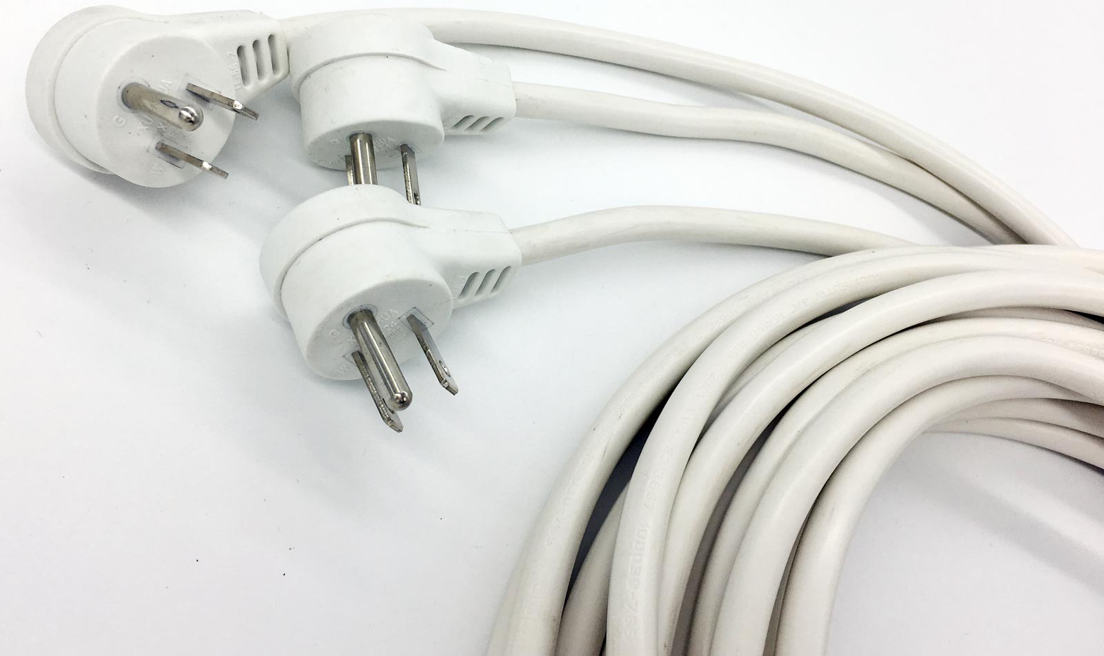 Manufacturer-Base-US-NEMA-5-15-Offset-Right-Angle-Power-Supply-Cords.jpg