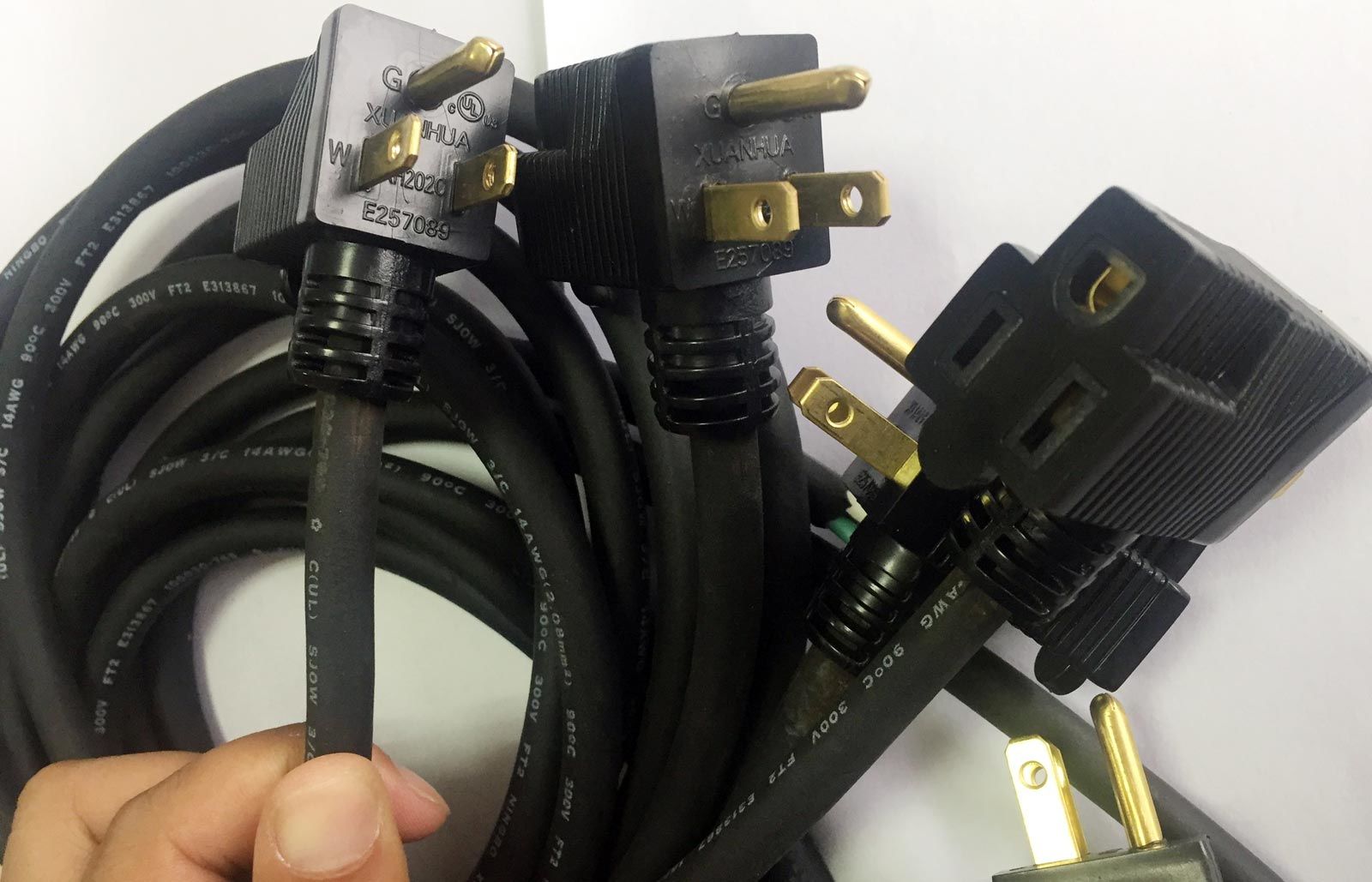 Piggyback-Power-Cords-Motors-Float-Switch-1.jpg