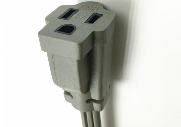 Air-conditioner-and-major-appliance-extension-receptacle-LA005C-750x526.jpg