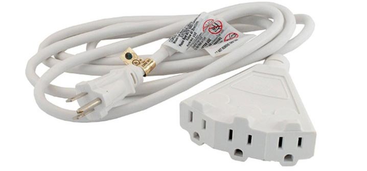Triple-Outlet-Outdoor-Extension-Cord-white.jpg