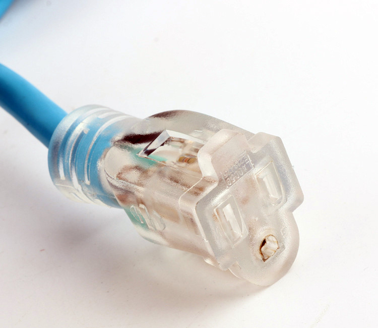 Outdoor-Extension-Cord-with-Lighted-End-Heavy-Duty-Socket.jpg