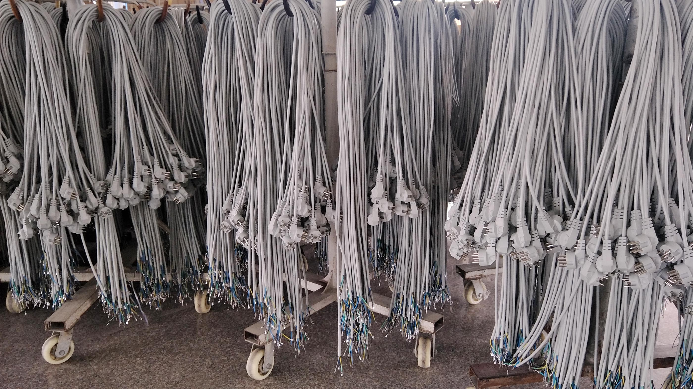 Manufacturer-Base-AC-Power-Cable-For-Netherland-5-Wires.jpg