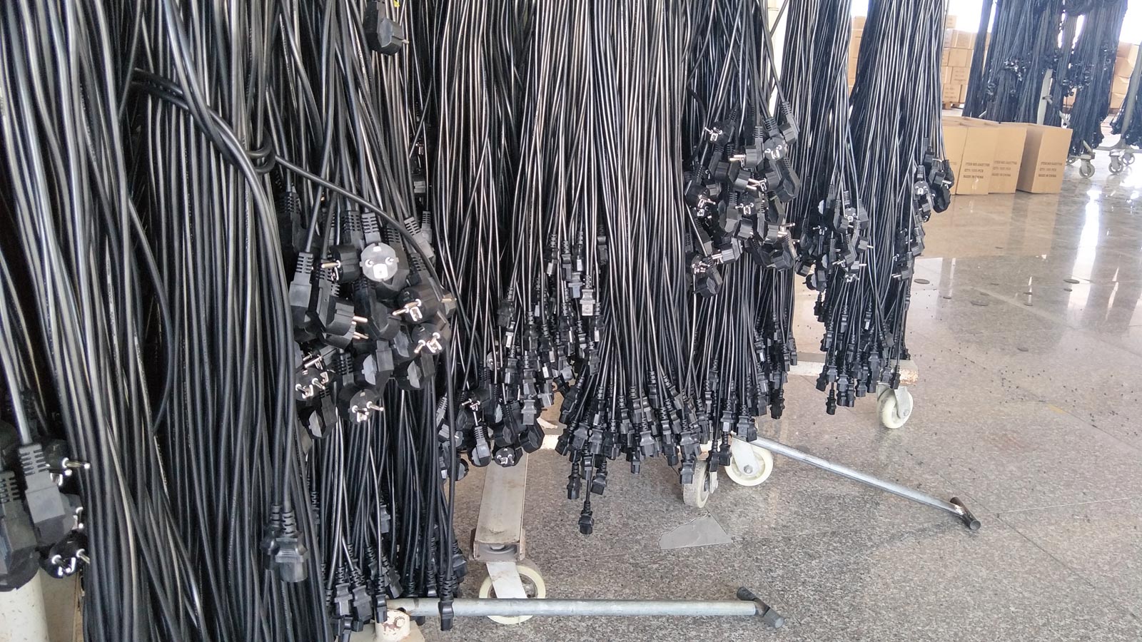 Manufacturer-Base-International-Power-Power-Cord-Computer-Power-Cable.jpg