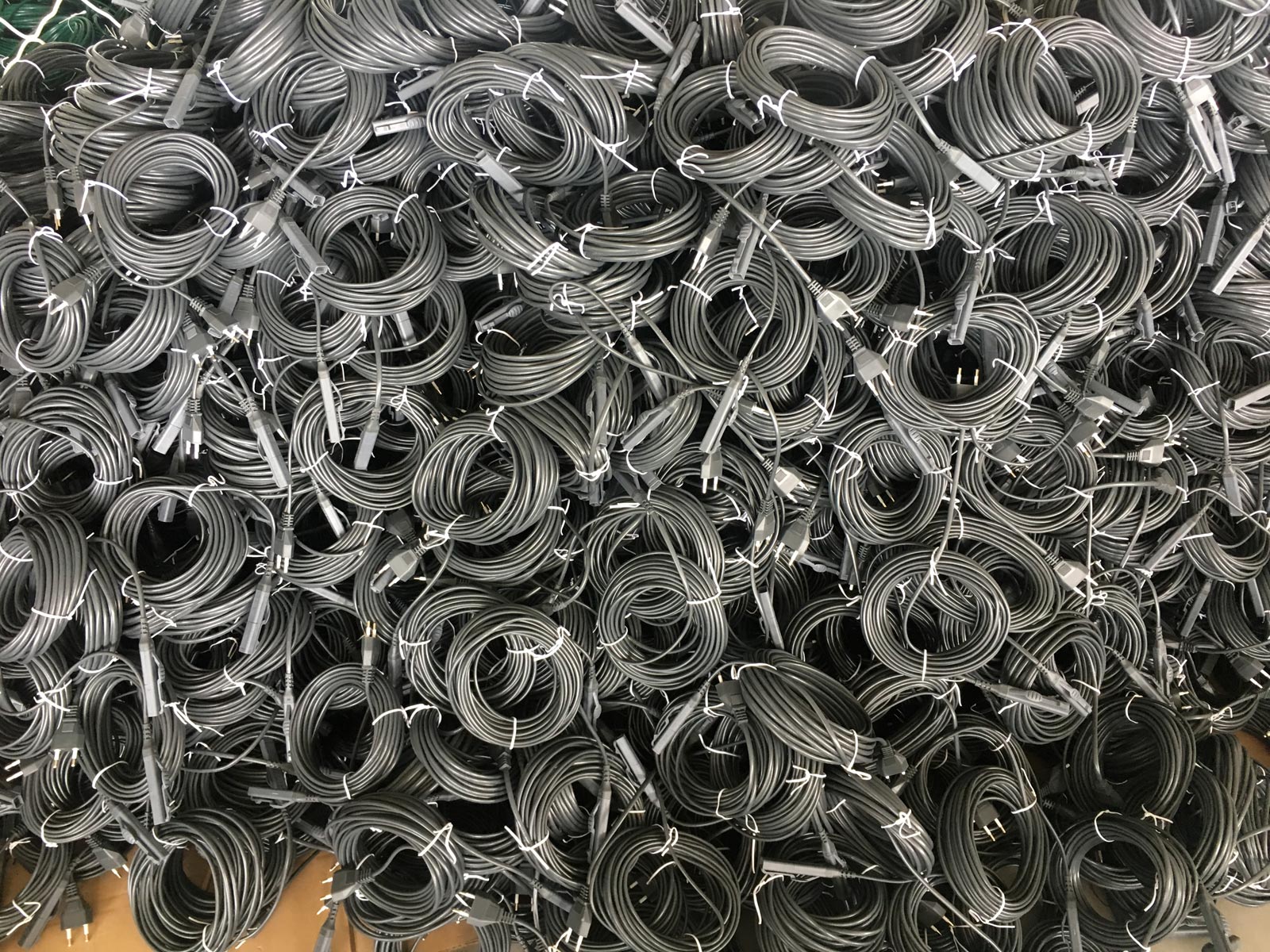Vorwerk-power-cords-VK150-VK151-gray.jpg