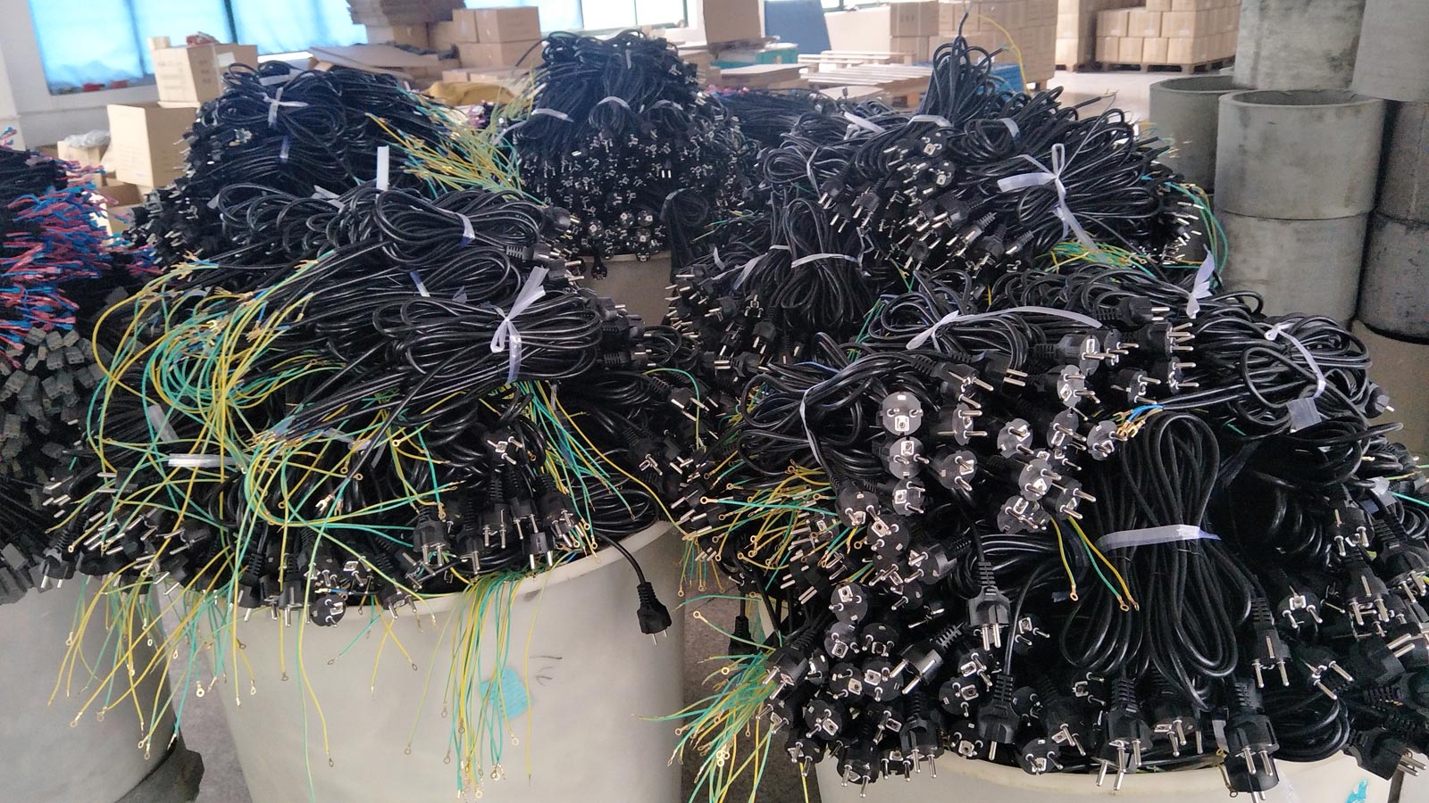 Manufacturer-Base-Schuko-Straigth-Ineternational-Power-Cord-with-Custom-Termination.jpg