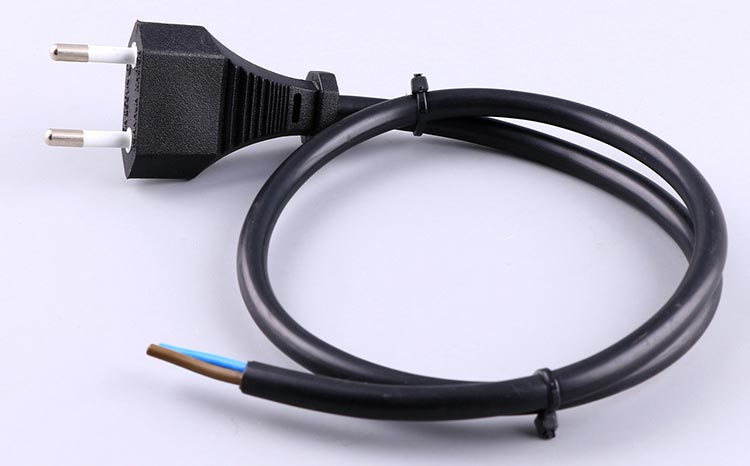 Italy-AC-power-cable.jpg