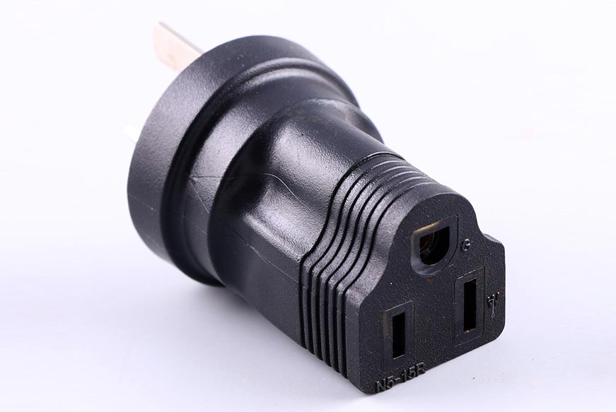 NEMA-5-15R-to-Australia-AS-NZS-3112-Type-I-Three-Prong-Molded-Plug-Adapter.jpg