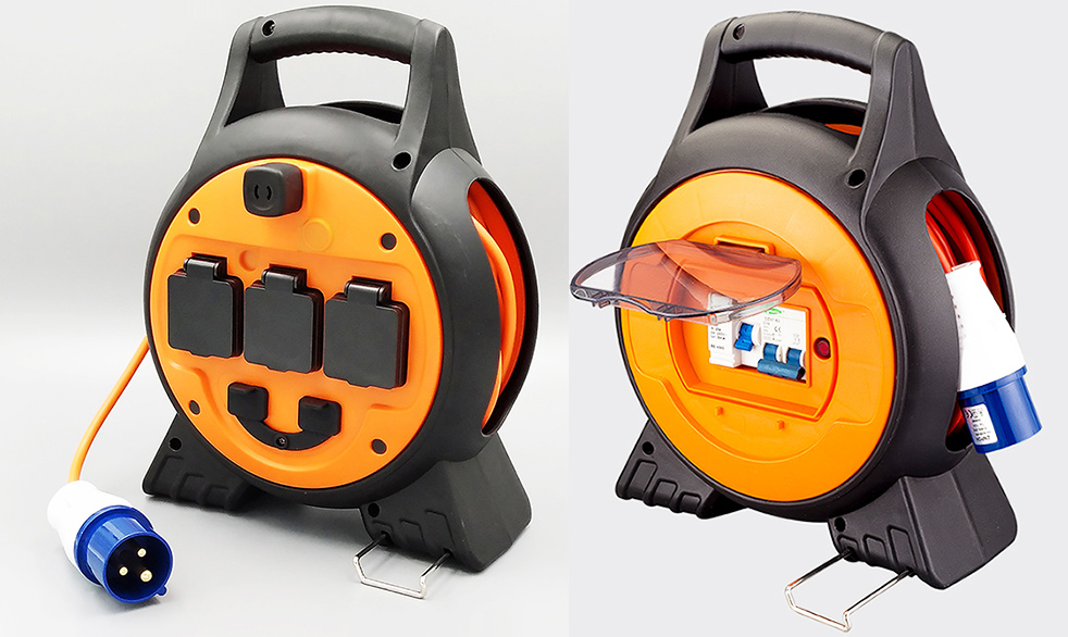 Mains-Roller-Reel-with-2-USB-Ports-MPR-U.jpg