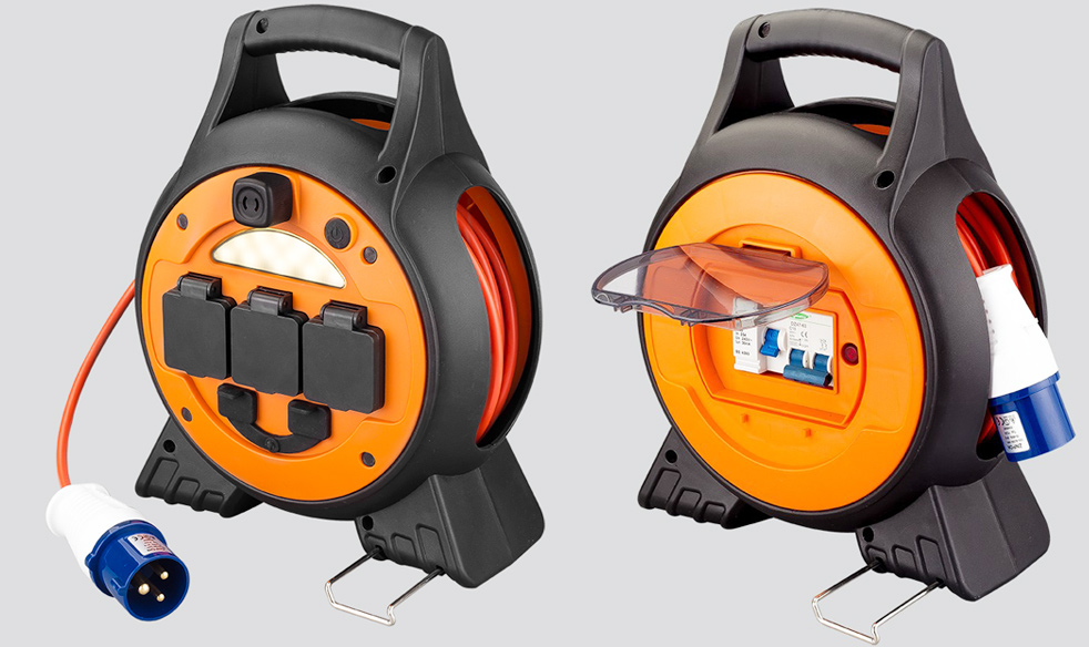 Mains-Roller-Reel-with-2-USB-Ports-and-LED-Light-MPR-H.jpg