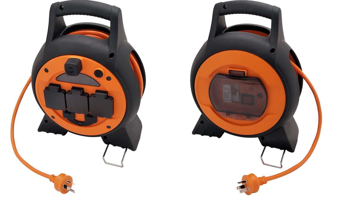 Australia-Mains-Roller-Reel-Hook-Up-Lead-with-2-USB-Ports-LED-Light.jpg